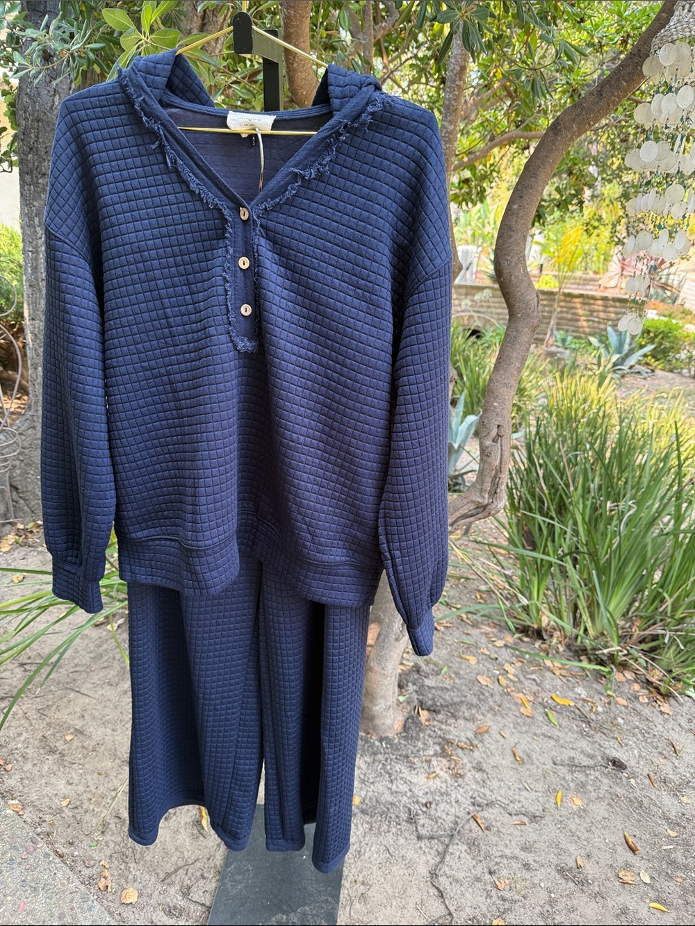 Umgee Navy Waffle-Knit Hooded Pullover